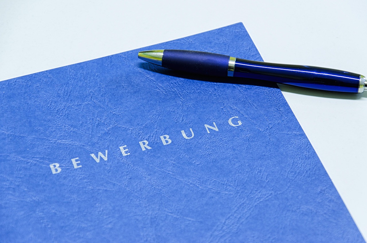 履歴書送付状を手書きで病院に送る際の注意点は？