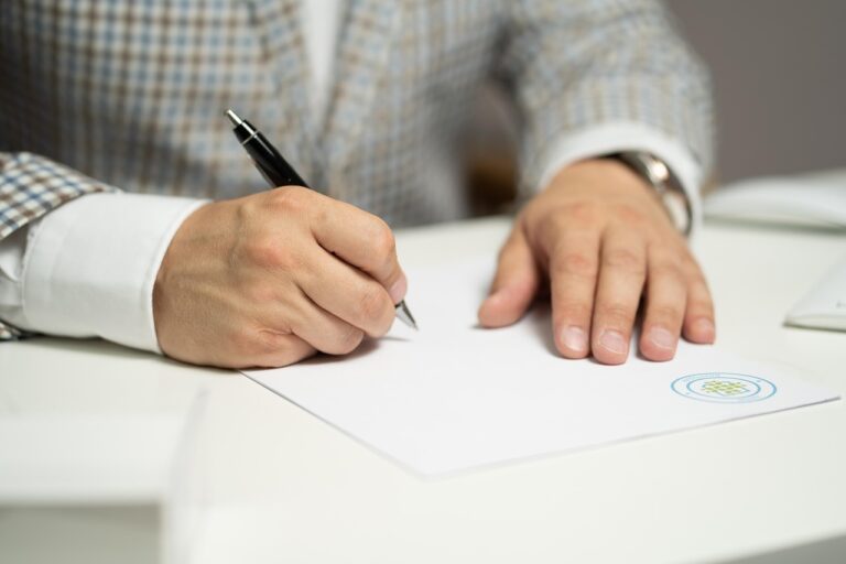 患者さんへの送付状はどのように作成すればよいですか？