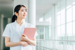 看護師の転職で内定の返事をする期限はいつまで？